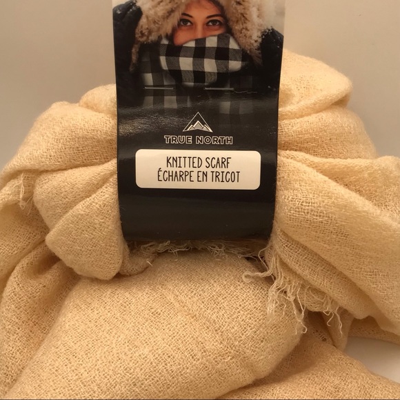 NWT True North Peachy Keen Knitted Scarf - Picture 2 of 6